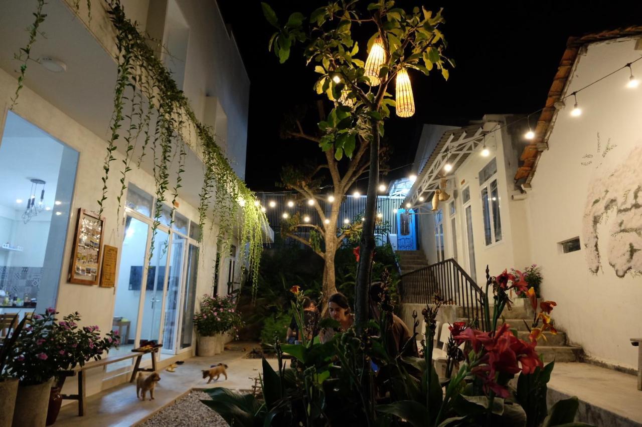 Kontum Home Sweet Homestay كون توم المظهر الخارجي الصورة